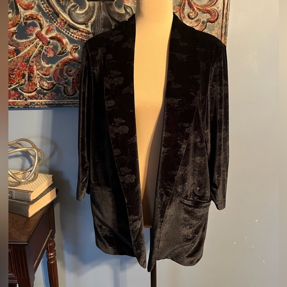 Lisette Black Smoking Jacket, velvet, size L